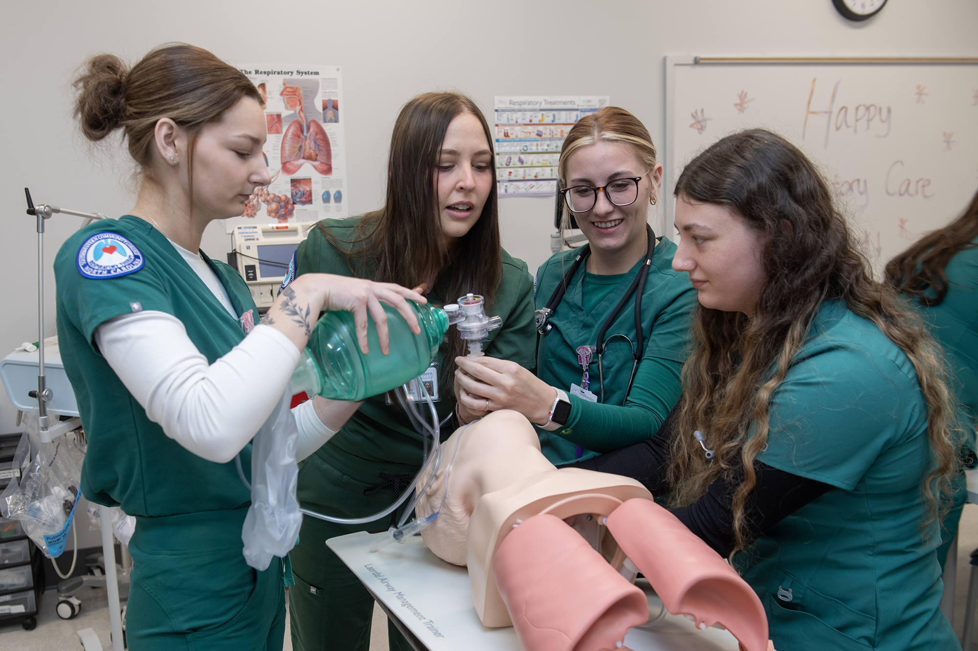 Respiratory Therapy students working in a lab at SCC