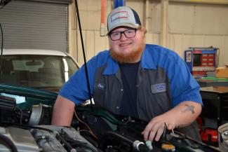 Jacob Bell in SCC's Automotive Lab